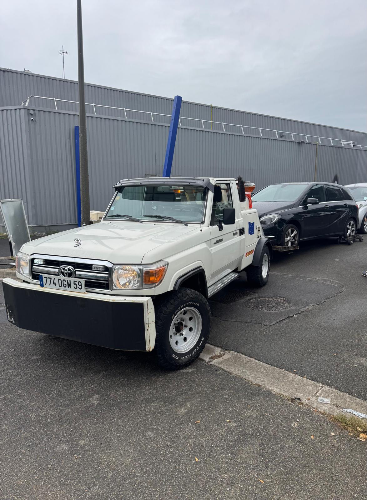 Depannage voiture creteil  94000