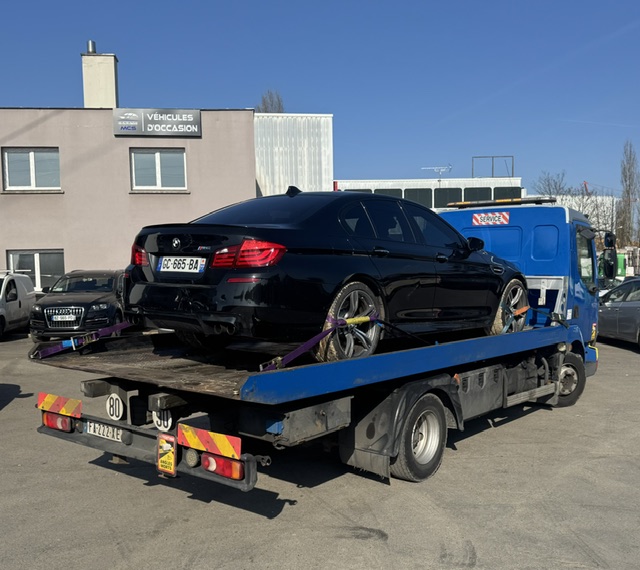 Depannage voiture issy les moulineaux  92130 ile de france