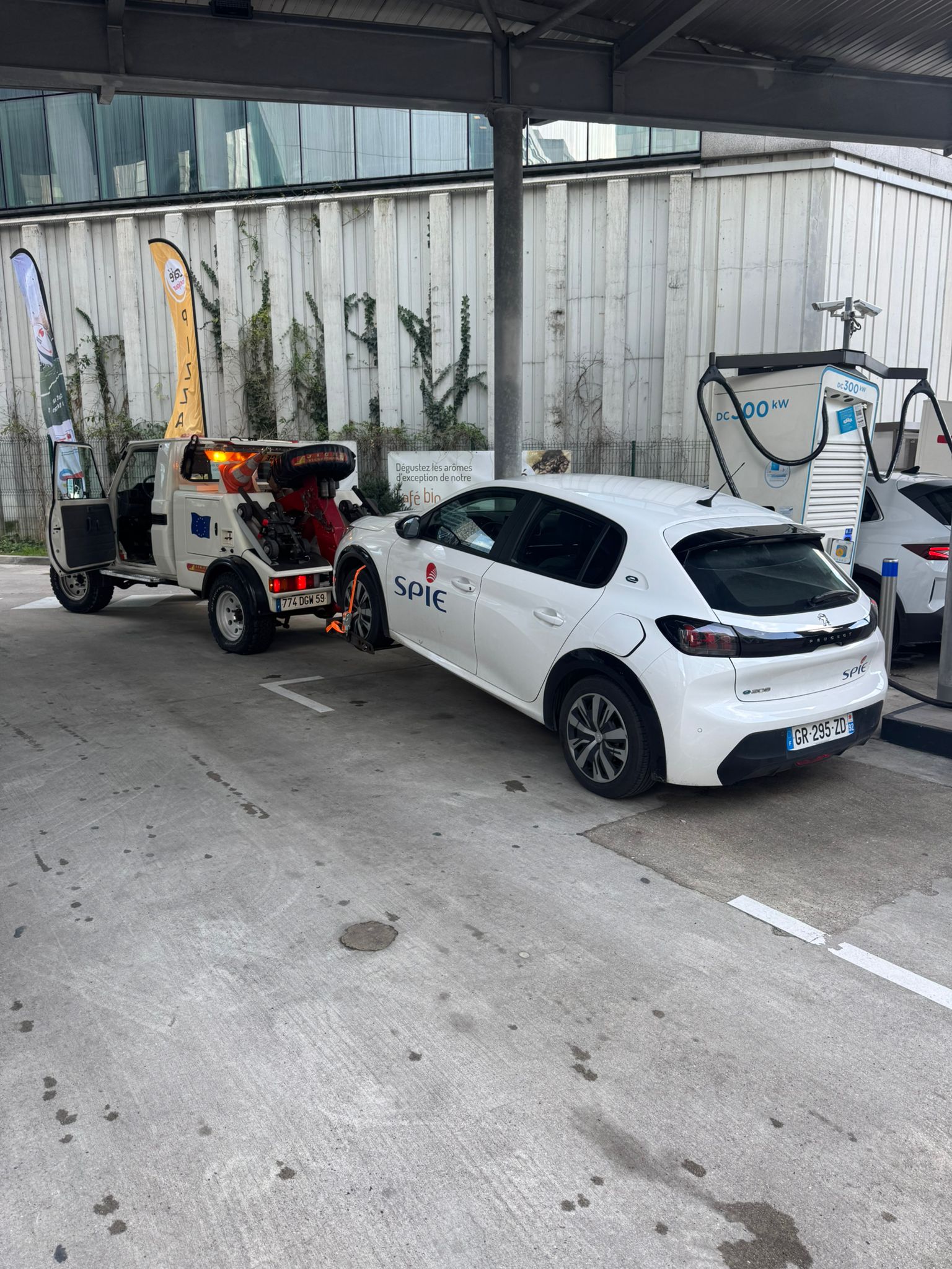 Depannage voiture vincennes  94300